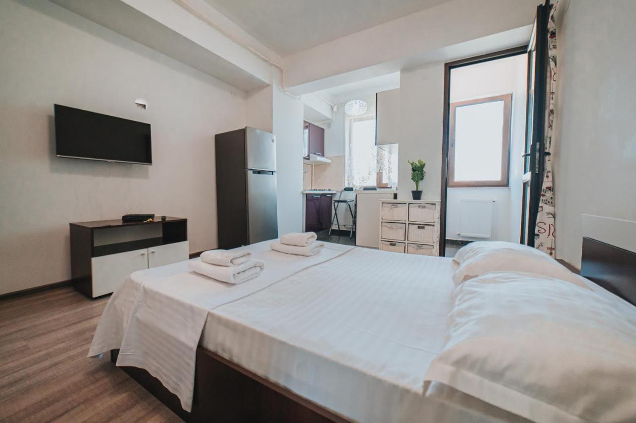 Cozy Studio - Palas Mall Iasi Apartment Luaran gambar