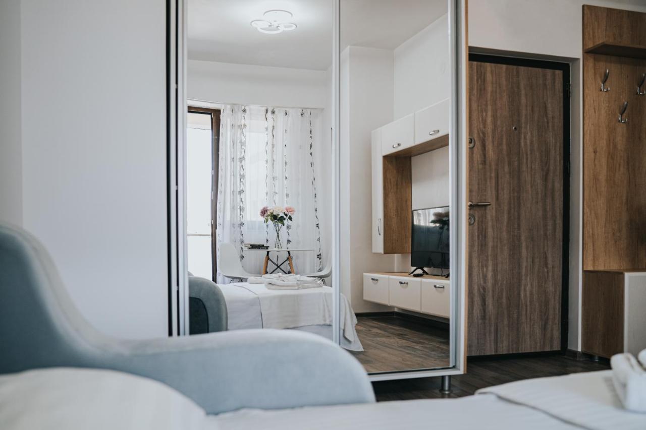 Cozy Studio - Palas Mall Iasi Apartment Luaran gambar