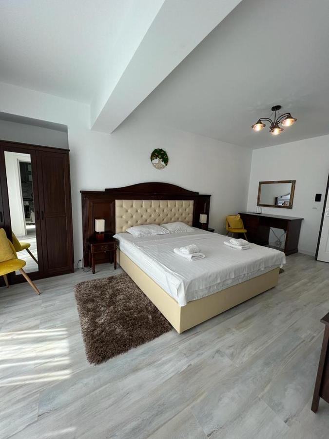 Cozy Studio - Palas Mall Iasi Apartment Luaran gambar