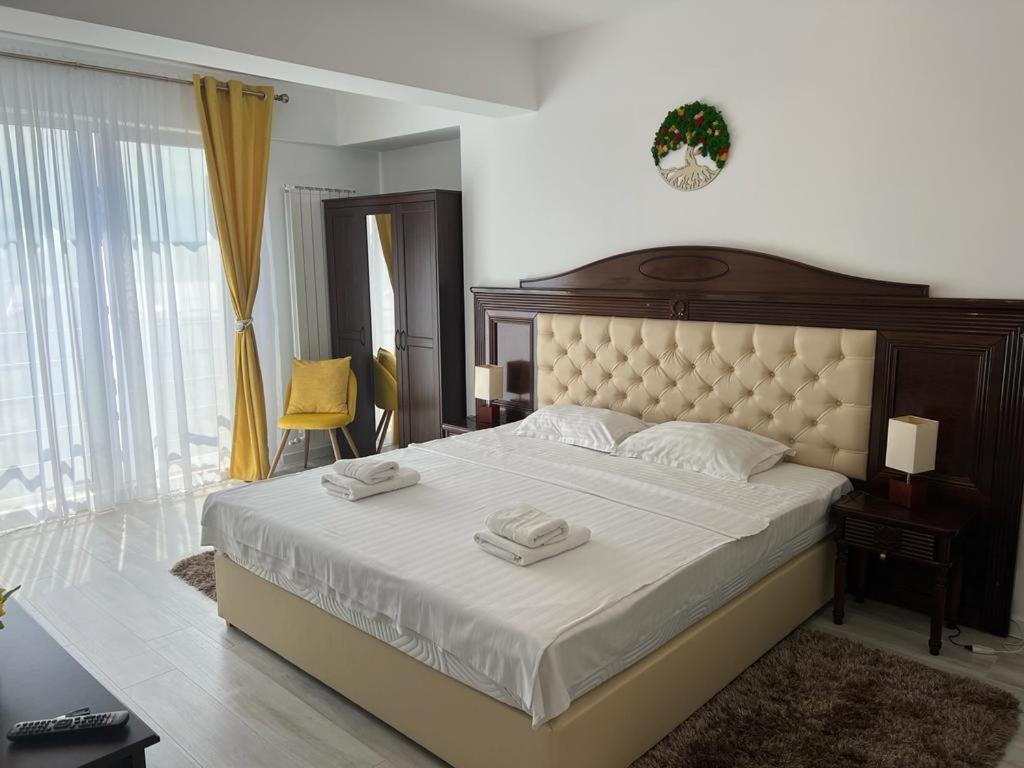 Cozy Studio - Palas Mall Iasi Apartment Luaran gambar