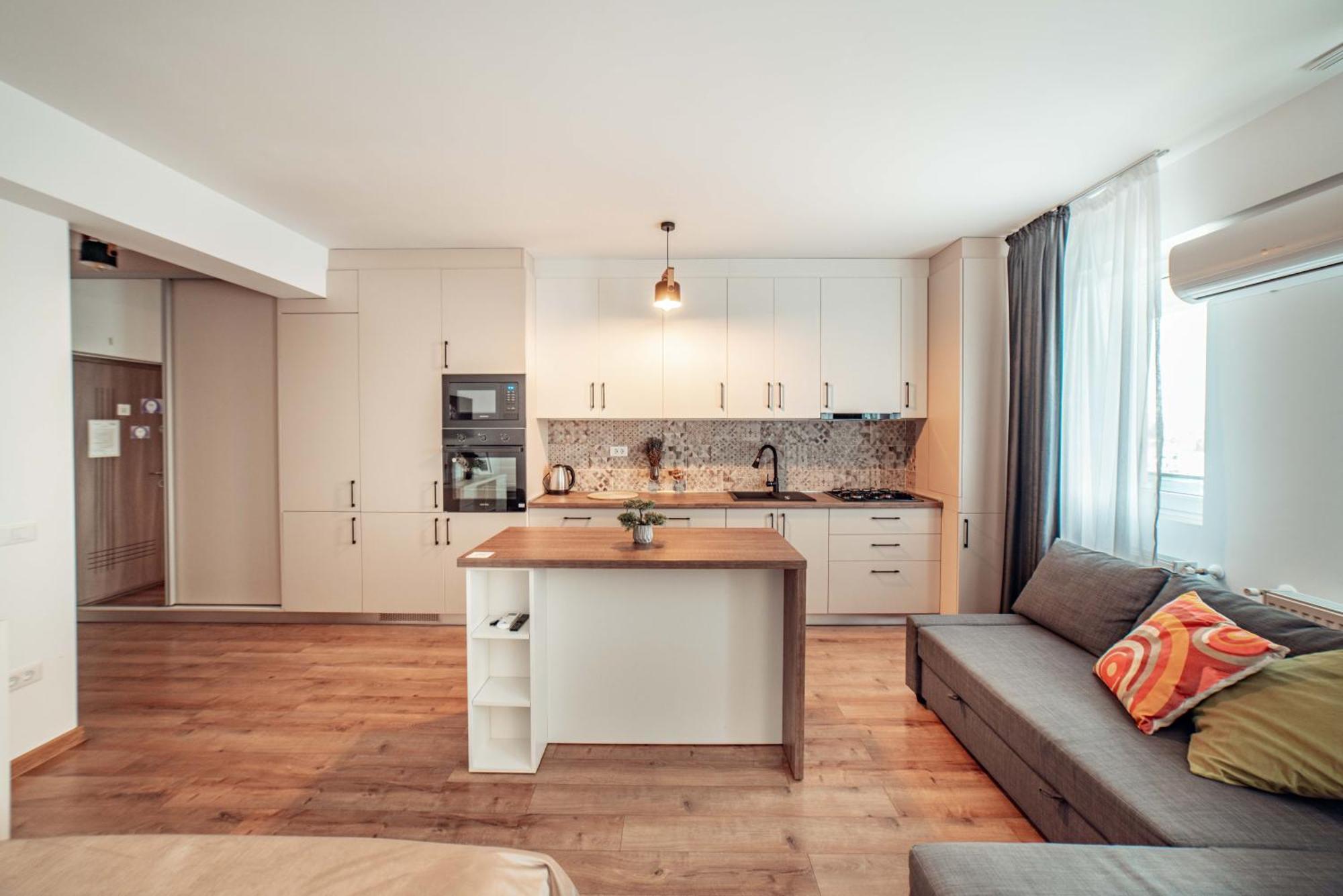 Cozy Studio - Palas Mall Iasi Apartment Luaran gambar