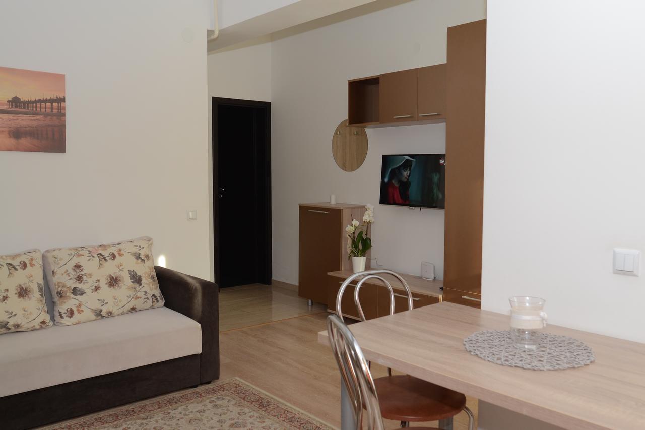 Cozy Studio - Palas Mall Iasi Apartment Luaran gambar